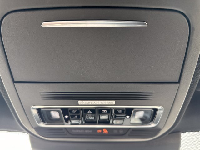 New 2027 Lincoln Navigator Reserve w/ Jet Appearance Package AWD/4WD image 33