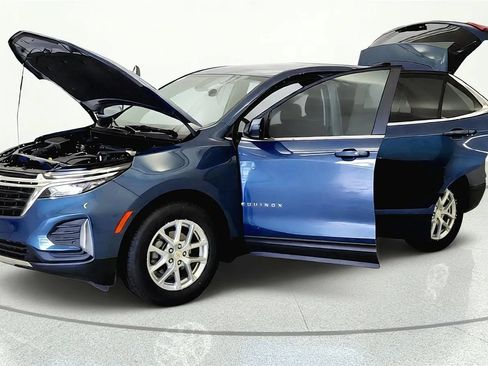 Used 2024 Chevrolet Equinox LT FWD image 9