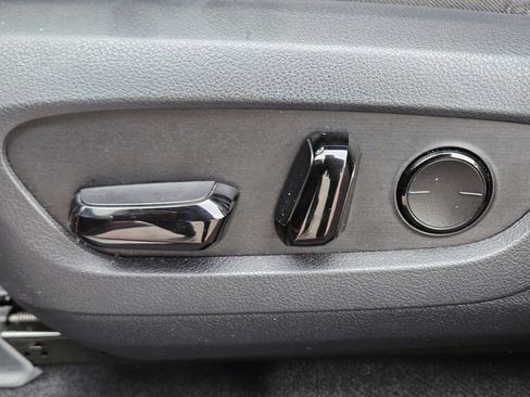 Used 2024 Lexus RX 350 FWD w/ Accessory Package (K3) image 19