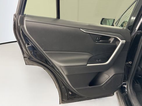 Used 2024 Toyota RAV4 LE image 27