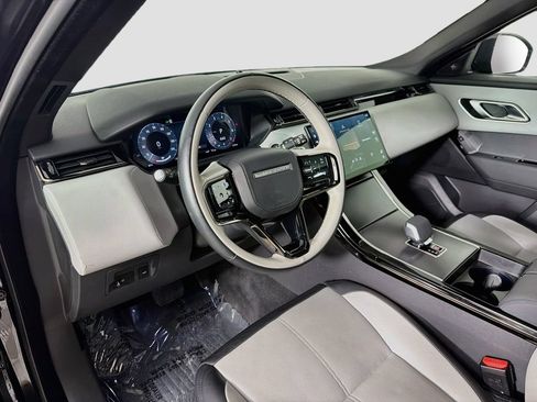 Used 2026 Land Rover Range Rover Velar S AWD/4WD image 9
