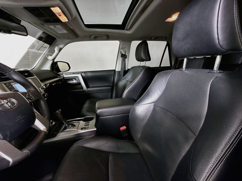Used 2022 Toyota 4Runner Limited AWD/4WD image 11
