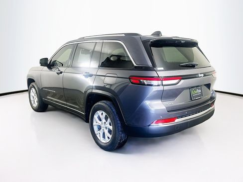 Used 2023 Jeep Grand Cherokee Limited w/ Luxury Tech Group II AWD/4WD image 5