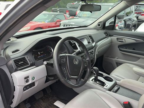 Used 2019 Honda Ridgeline RTL image 5