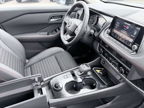 New 2026 Nissan Rogue SV AWD/4WD image 18