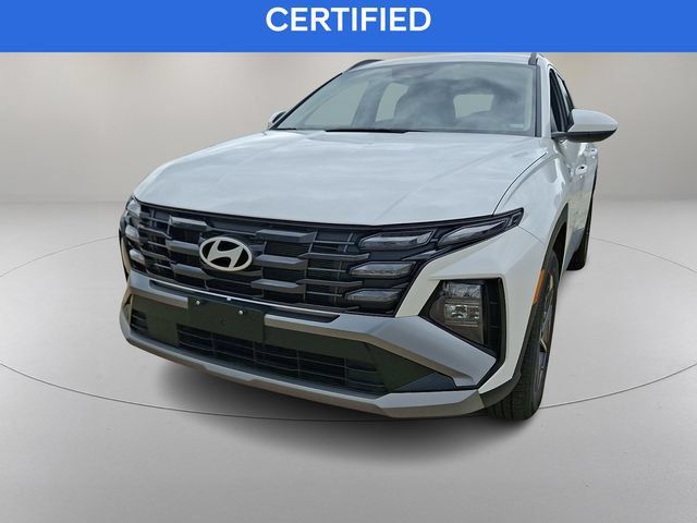 Certified 2025 Hyundai Tucson SEL AWD/4WD image 4