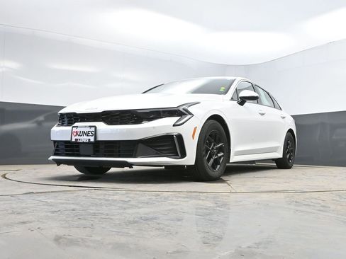 Used 2025 Kia K5 LXS FWD image 31