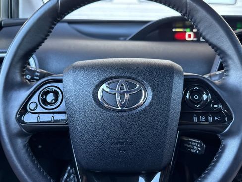 Used 2020 Toyota Prius Prime XLE FWD image 24