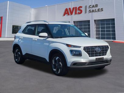 Used 2025 Hyundai Venue SEL