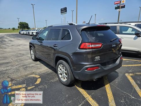 Used 2014 Jeep Cherokee Latitude AWD/4WD image 3