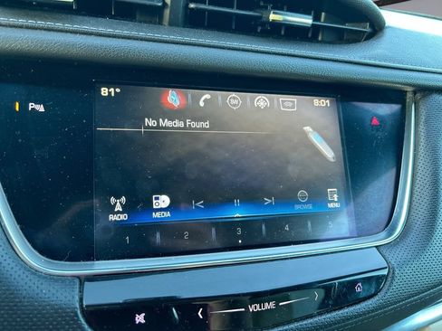 Used 2017 Cadillac XT5 FWD image 22