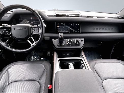 Used 2023 Land Rover Defender 110 X-Dynamic SE image 15