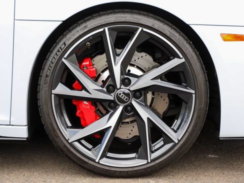 Used 2023 Audi R8 V10 performance RWD image 64