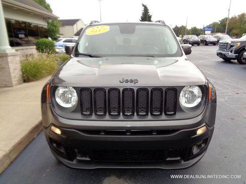 Used 2017 Jeep Renegade Altitude image 21