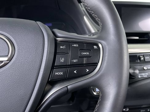 Used 2020 Lexus ES 350 w/ Accessory Package 2 FWD image 27