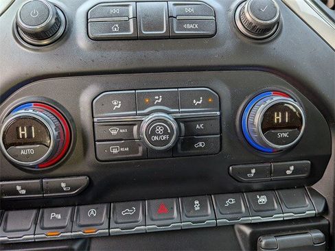 Used 2019 Chevrolet Silverado 1500 RST image 26