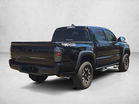 Used 2020 Toyota Tacoma TRD Off-Road w/ Technology Package AWD/4WD image 5