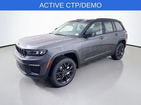 New 2025 Jeep Grand Cherokee Limited AWD/4WD image 3