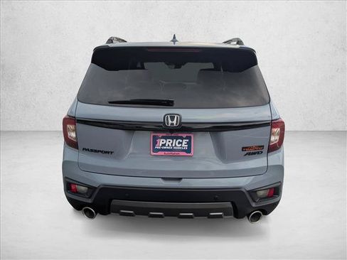 Certified 2025 Honda Passport TrailSport image 6
