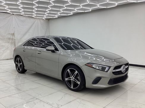 Used 2019 Mercedes-Benz A 220 4MATIC image 7