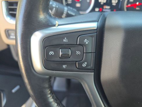 Used 2021 Chevrolet Suburban Premier w/ Premium Package image 15