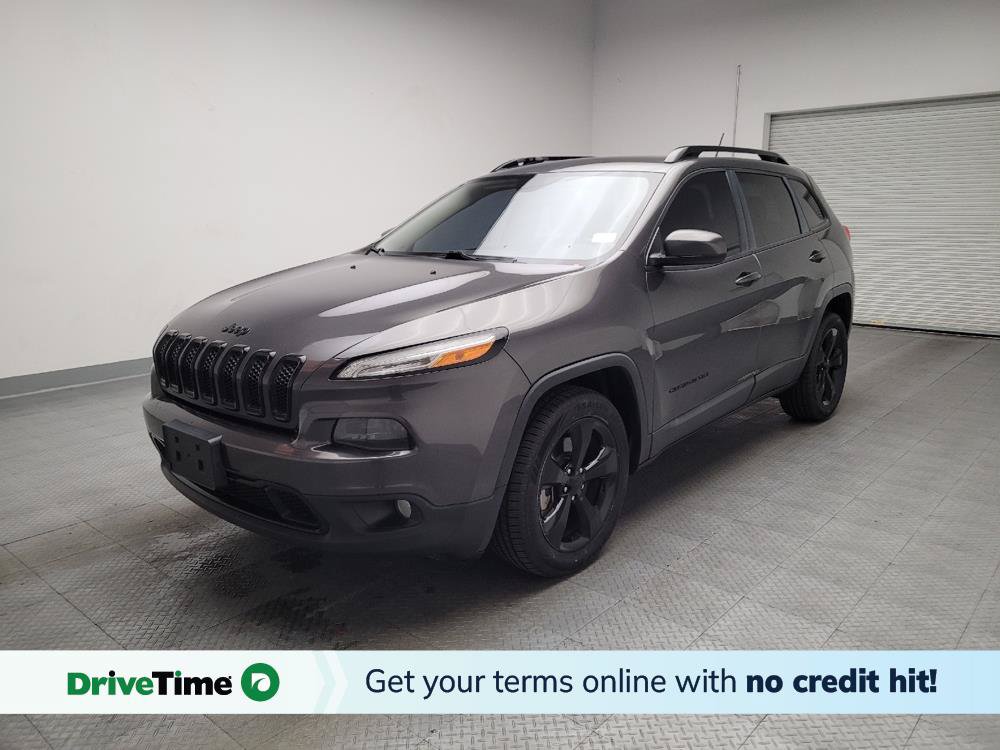Used 2018 Jeep Cherokee Latitude w/ Altitude Package FWD image 1
