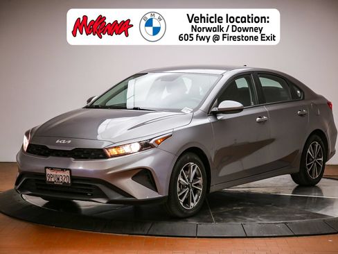 Used 2023 Kia Forte LXS FWD image 1