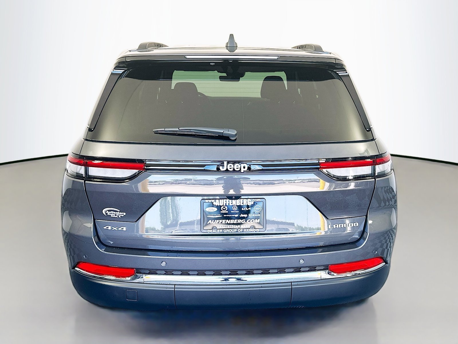 New 2026 Jeep Grand Cherokee Laredo X AWD/4WD image 6