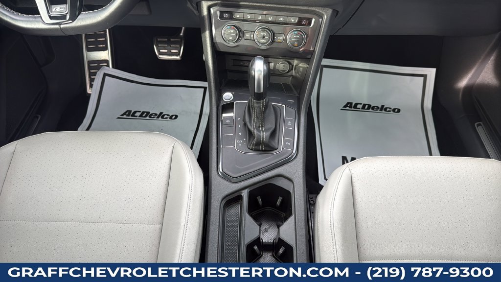 Used 2021 Volkswagen Tiguan SE R-Line FWD image 47