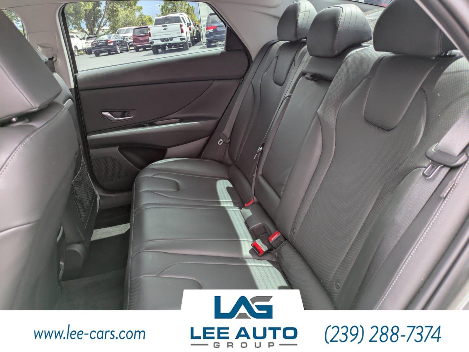 Used 2025 Hyundai Elantra Limited FWD image 10