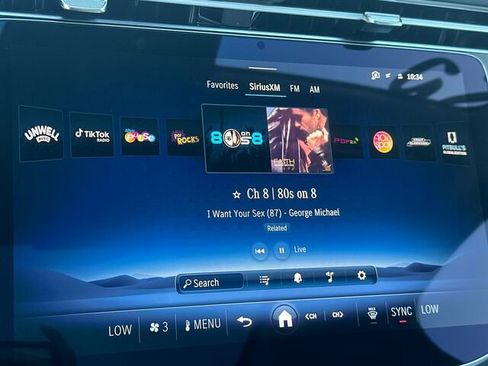 Used 2025 Mercedes-Benz E 350 Sedan image 22