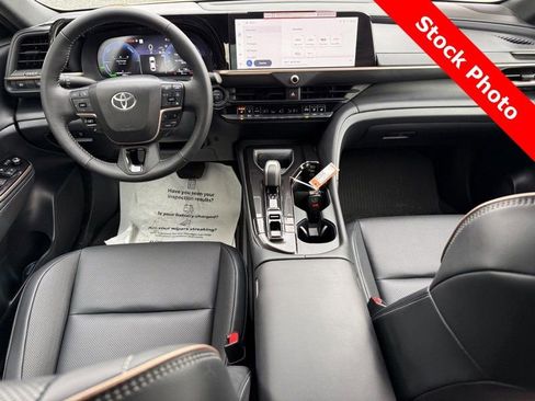 Used 2026 Toyota Crown XLE image 13