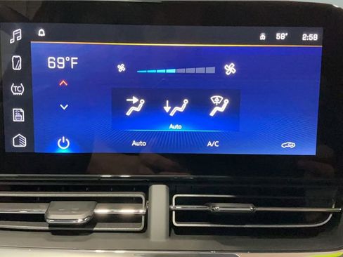 New 2026 Chevrolet Trax RS image 17