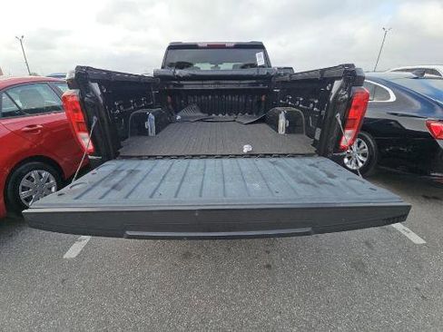 Used 2019 GMC Sierra 1500 SLE w/ SLE Value Package RWD image 6