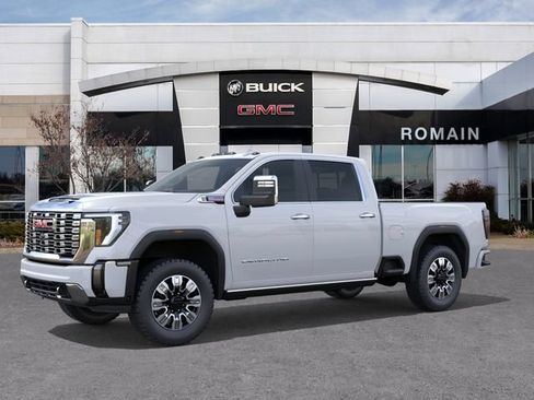 New 2026 GMC Sierra 2500 Denali w/ Denali Reserve Package AWD/4WD image 2