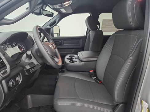 New 2026 RAM 2500 Warlock AWD/4WD image 18