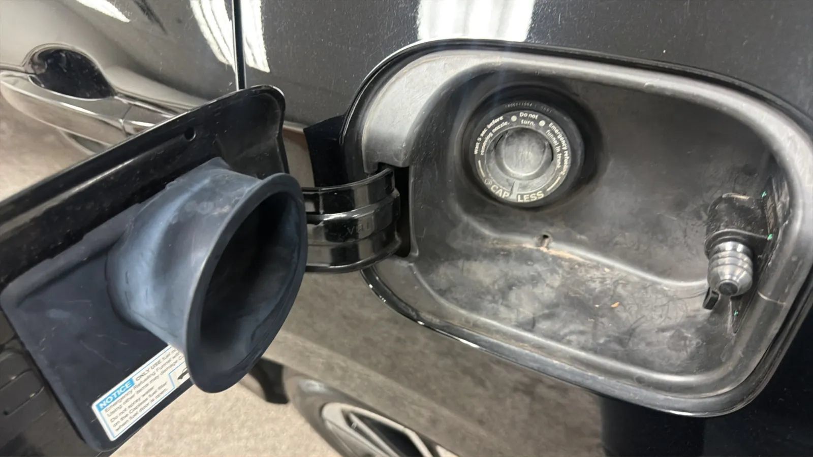 Used 2018 Honda Civic EX-T image 28
