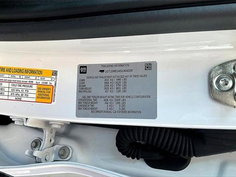 New 2025 GMC Sierra EV Denali image 8