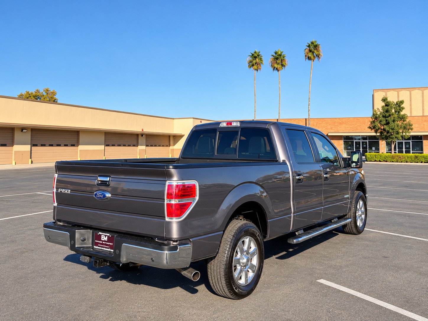 Used 2014 Ford F150 XLT w/ Equipment Group 302A Luxury AWD/4WD image 7