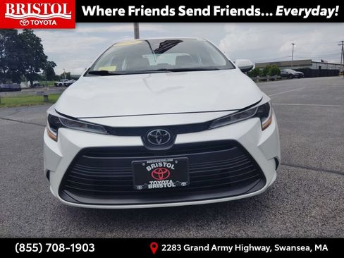 Used 2026 Toyota Corolla LE FWD image 26