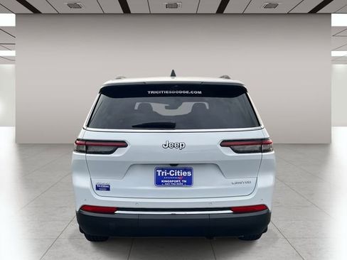 New 2025 Jeep Grand Cherokee L Limited w/ Luxury Tech Group II image 4