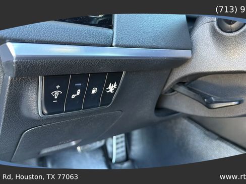 Used 2019 Kia Stinger GT image 23