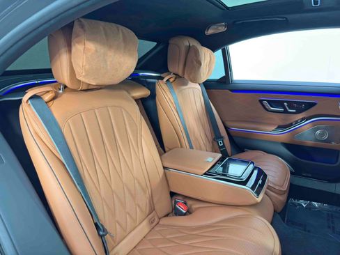 Used 2024 Mercedes-Benz S 63 AMG S w/ Rear Seat Package image 46