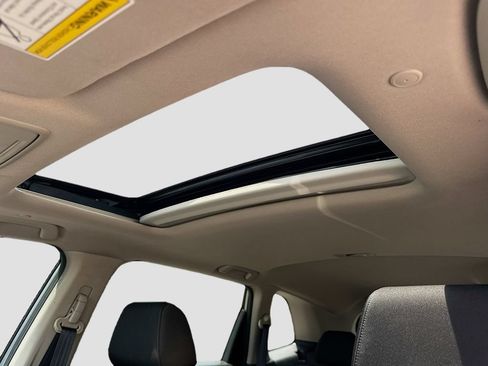 Used 2023 Honda CR-V EX image 21