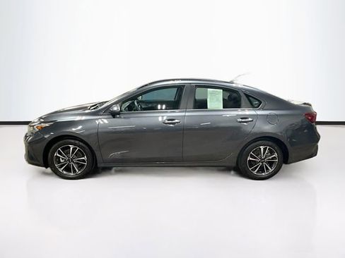 Used 2024 Kia Forte LXS image 4