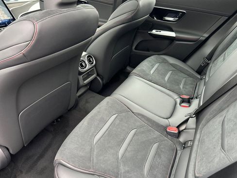 New 2026 Mercedes-Benz GLC 43 AMG 4MATIC image 19