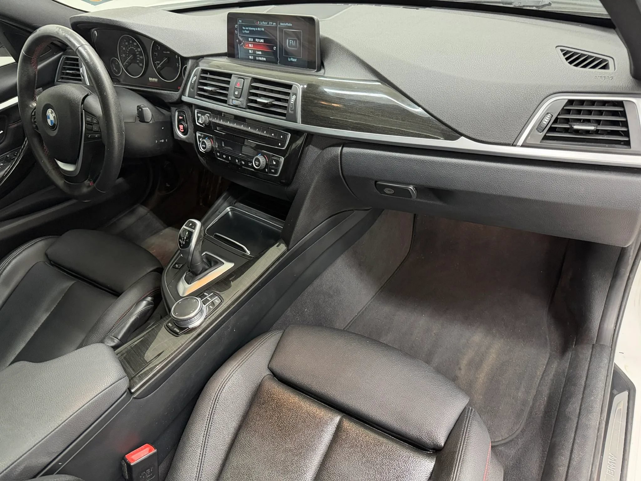 Used 2017 BMW 330i Sedan RWD image 59