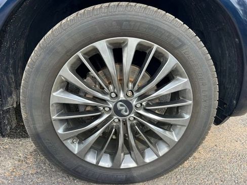 Used 2019 INFINITI QX80 Luxe w/ 22" Wheel Package image 10