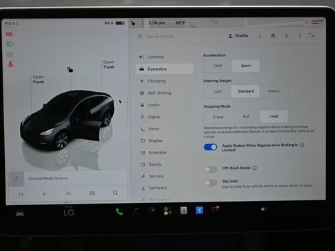 Used 2023 Tesla Model Y Long Range AWD/4WD image 17