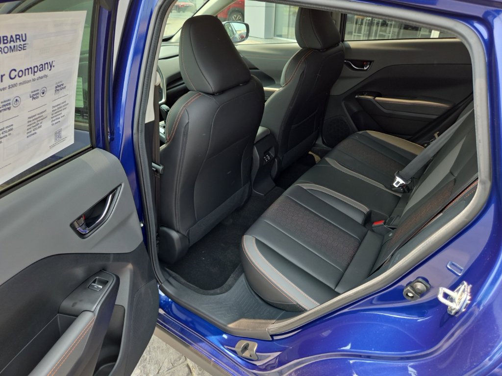 New 2026 Subaru Crosstrek 2.5i Limited w/ Crosstrek Mirror Package AWD/4WD image 3